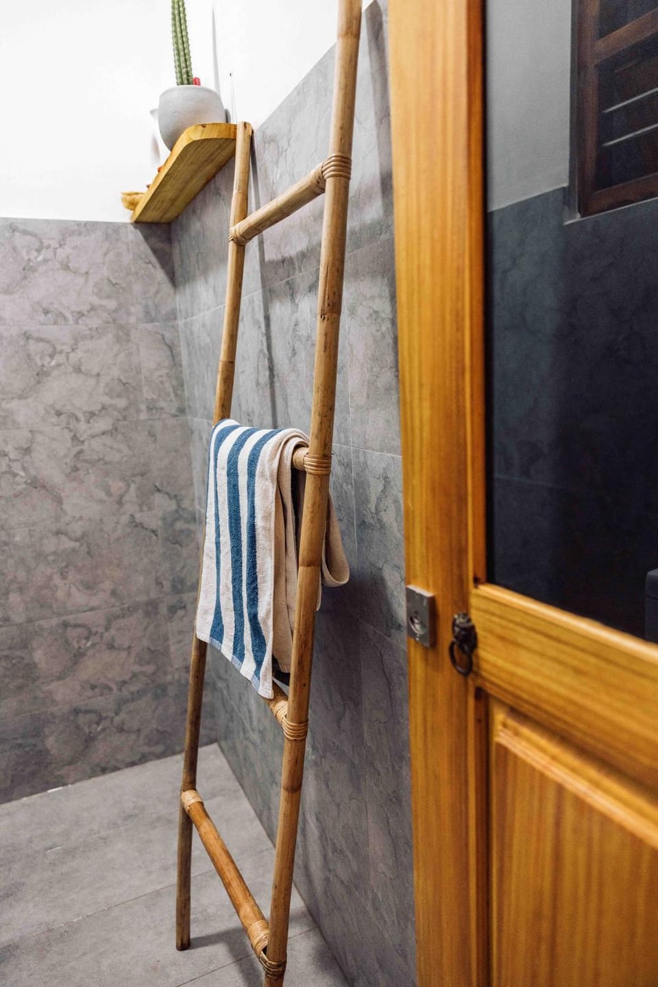 The Salty Villa Bed and Breakfast in Hikkaduwa