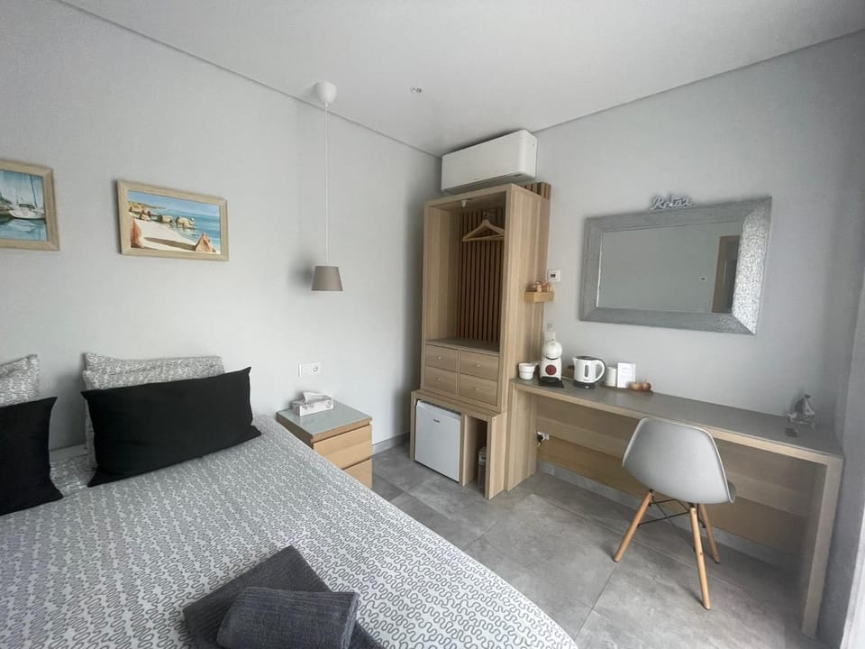 SalemaView Ensuite bedroom Vacation rental in Faro District