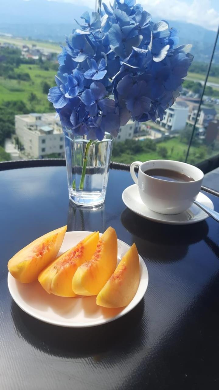 Квартира у Nati Apartment in Batumi