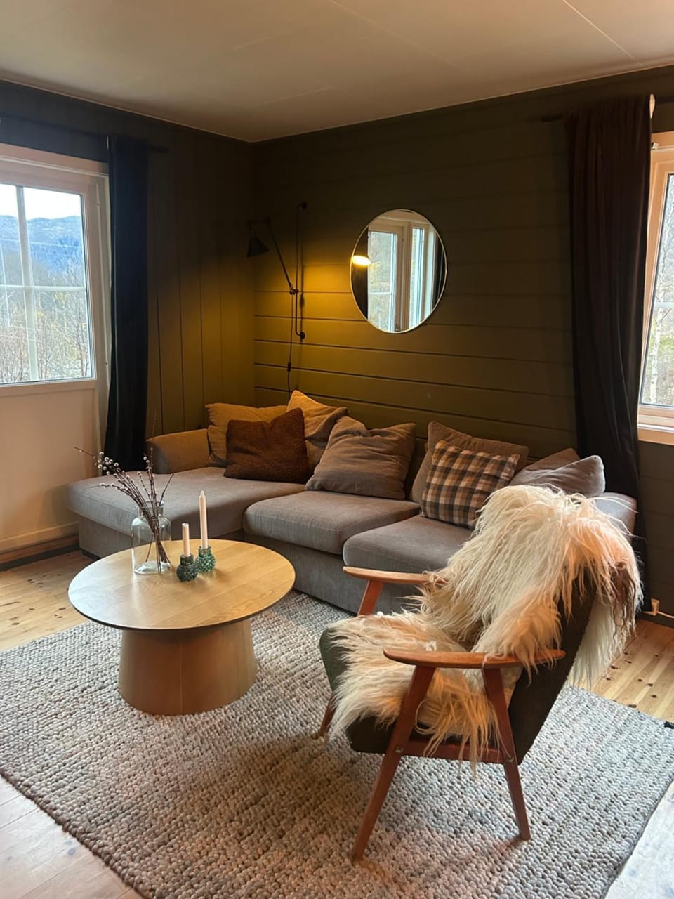 Living room, Seating area
