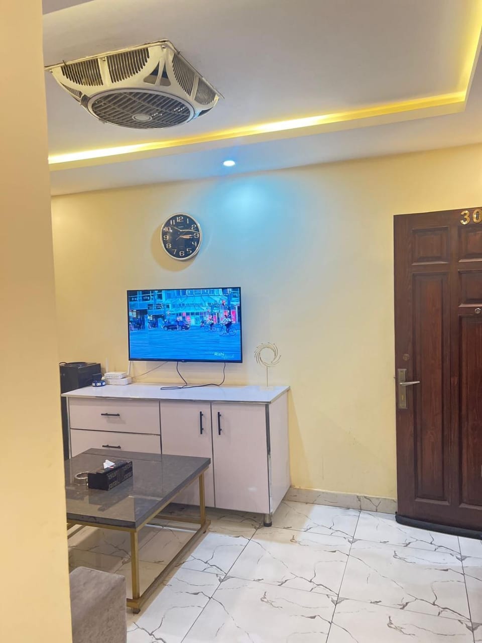 Paradise hotel aparttment Apartment in Lahore
