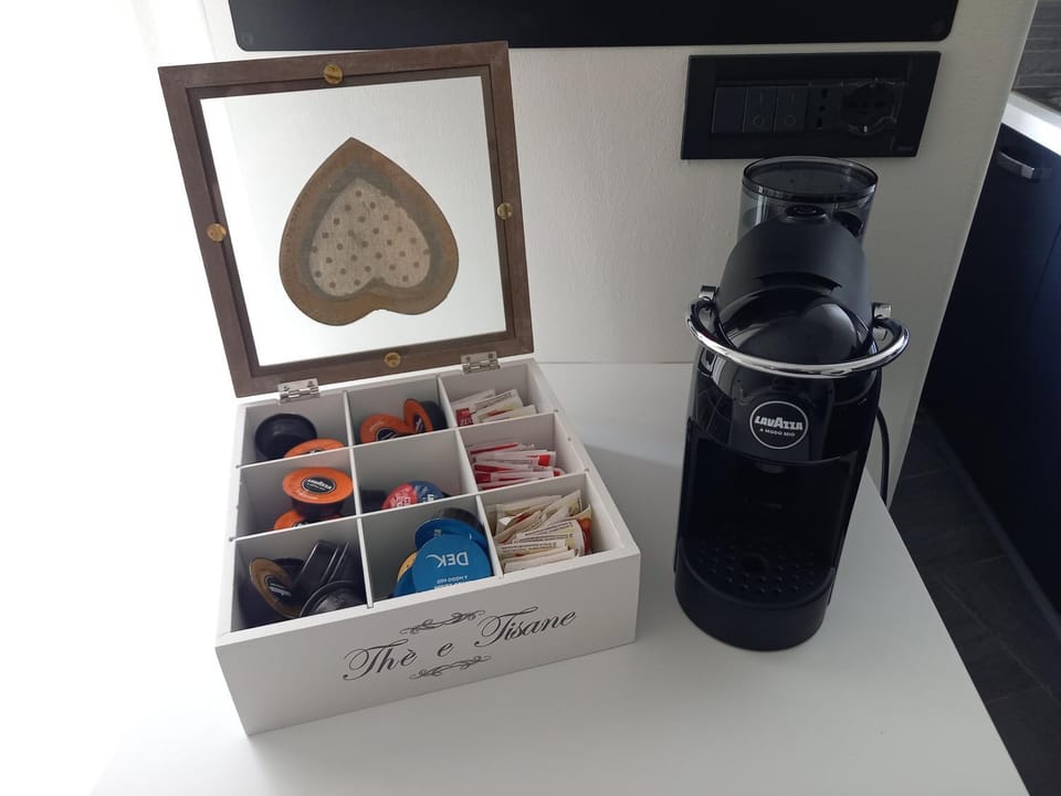 Coffee/tea facilities