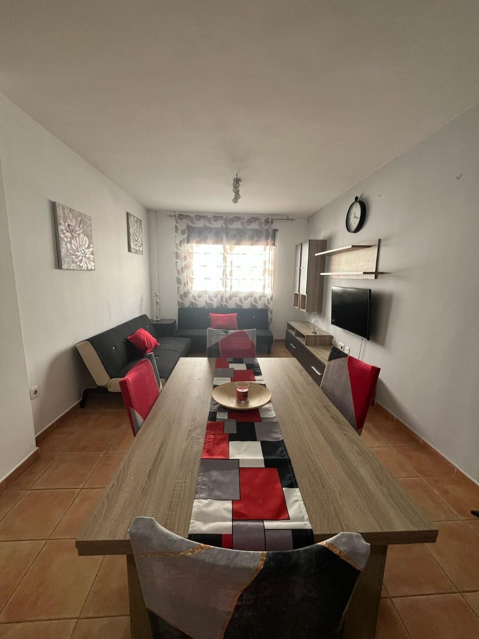 TV and multimedia, Living room, Dining area