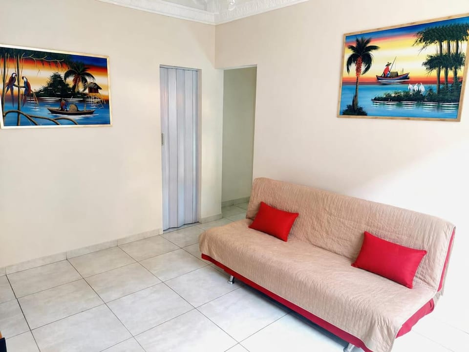 Apê Maravilhoso no Boqueirão, em Santos, com 2 Quartos e uma Suíte, próximo à Praia e aos Cruzeiros Apartment in Santos