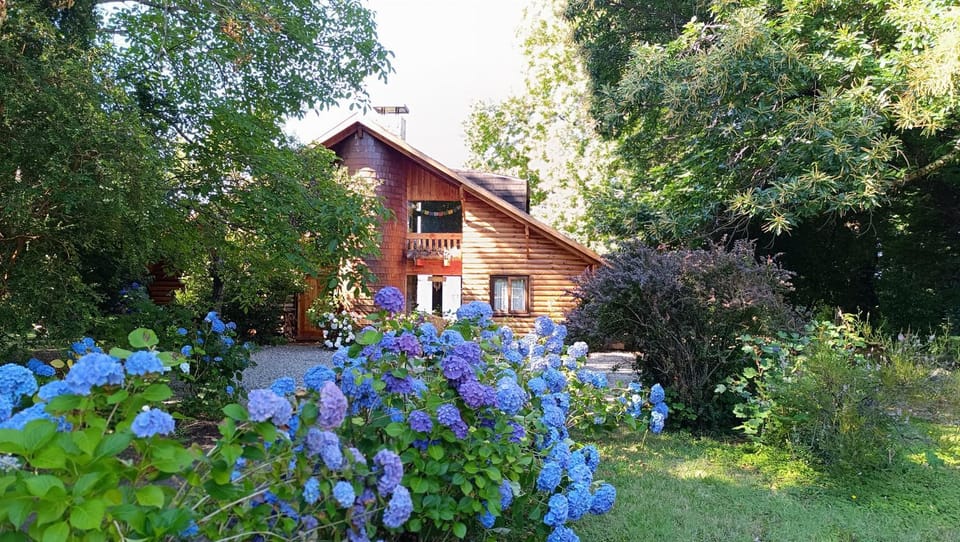Casa Club de campo los riscos en Pucon House in Pucon