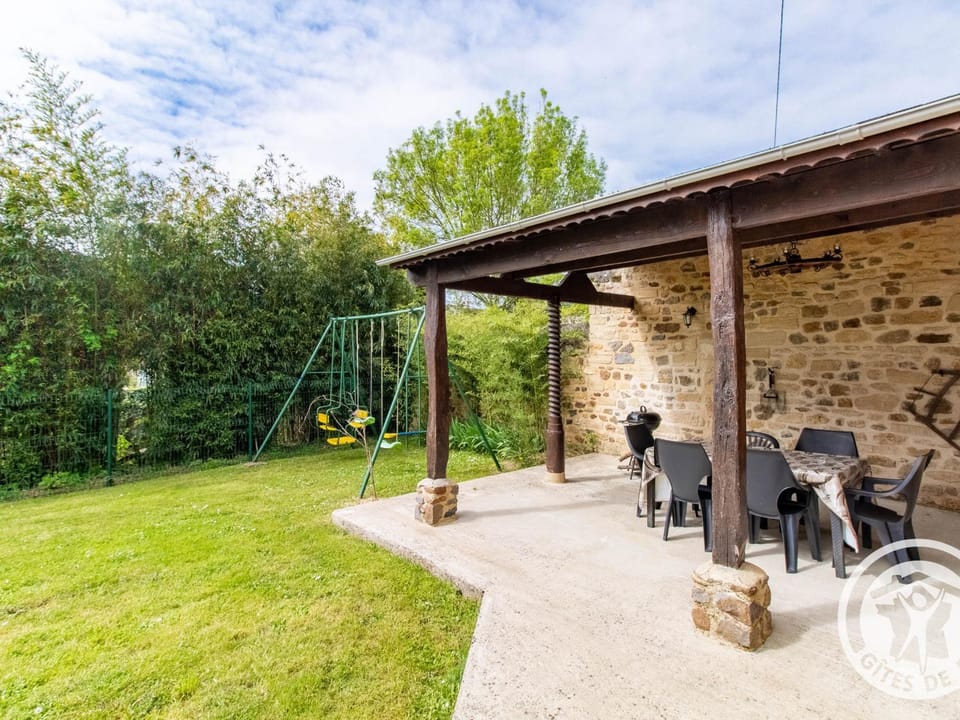 Gîte charmant à Saint-Georges près de Doué-en-Anjou - FR-1-622-98 House in Pays de la Loire