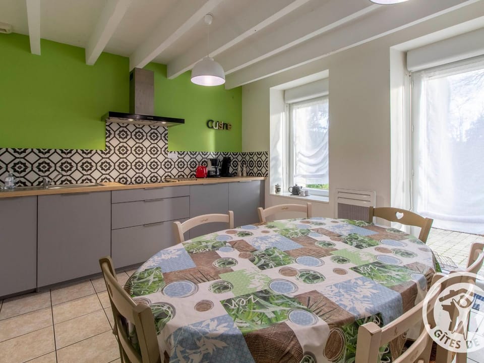 Gîte Mélisse : Calme et Confort à 30 min Puy du Fou - FR-1-622-100 House in Pays de la Loire