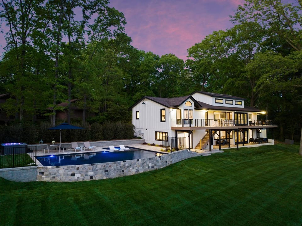 Fox Run LKN House in Westport