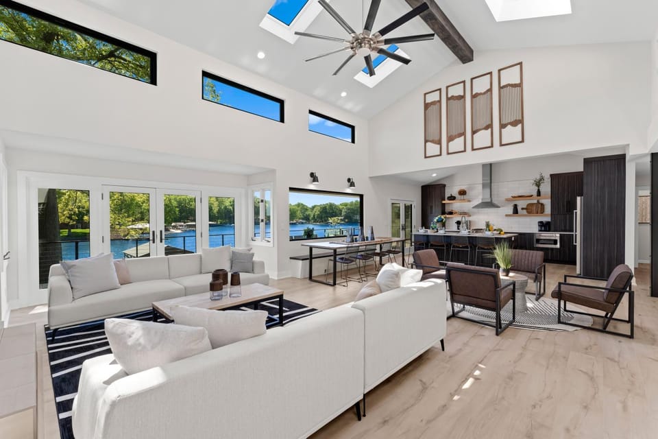 Fox Run LKN House in Westport