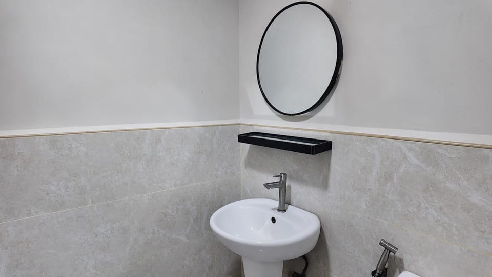 CityView Near Airport with Pool&Balcony Bed and Breakfast in Lapu-Lapu City