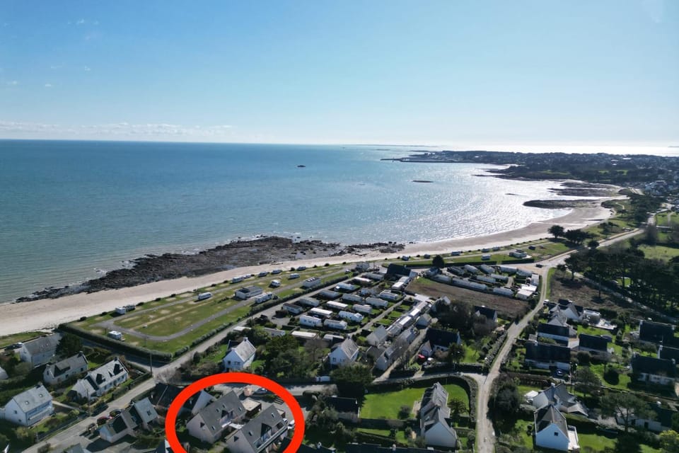 Lovely T2 - Terrasse & jardin - 50m des plages Apartment in Brittany