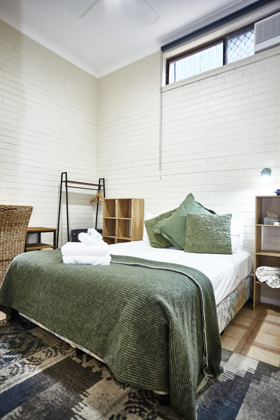 Bed, Photo of the whole room, Bedroom, children, flat iron, hair dresser, hair dryier, pet friendly, pet friendly, towels, wardrobe, air conditioner