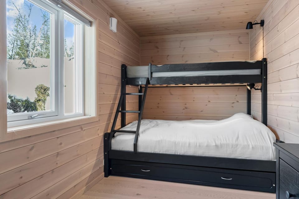 Bed, Bedroom, bunk bed