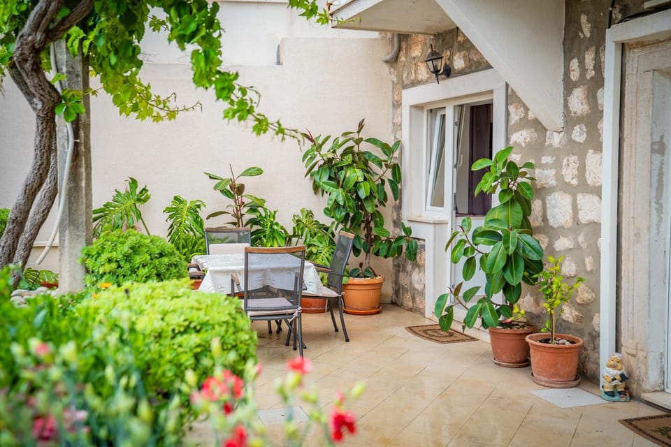 Apartment Jelena with terrace and balcony Apartment in Dubrovnik