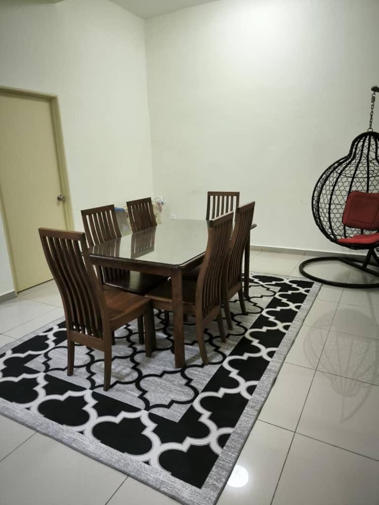 Alieda Homestay2 Near KLIA House in Negeri Sembilan, Malaysia