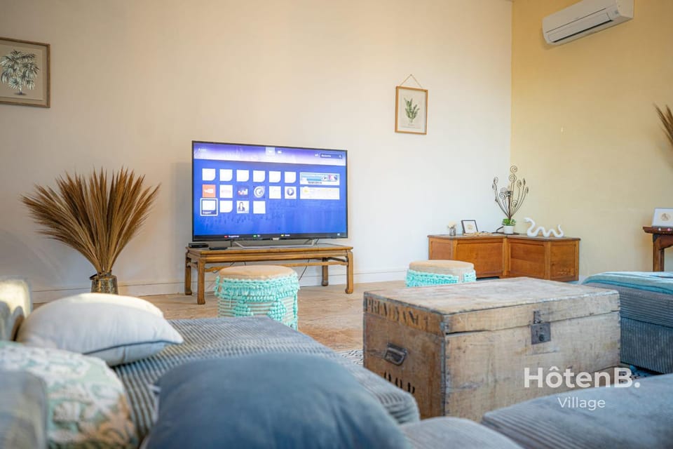 TV and multimedia, Living room