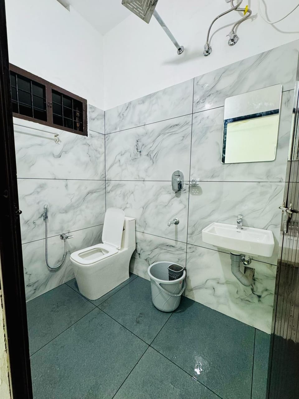 Shower, Toilet, Bathroom
