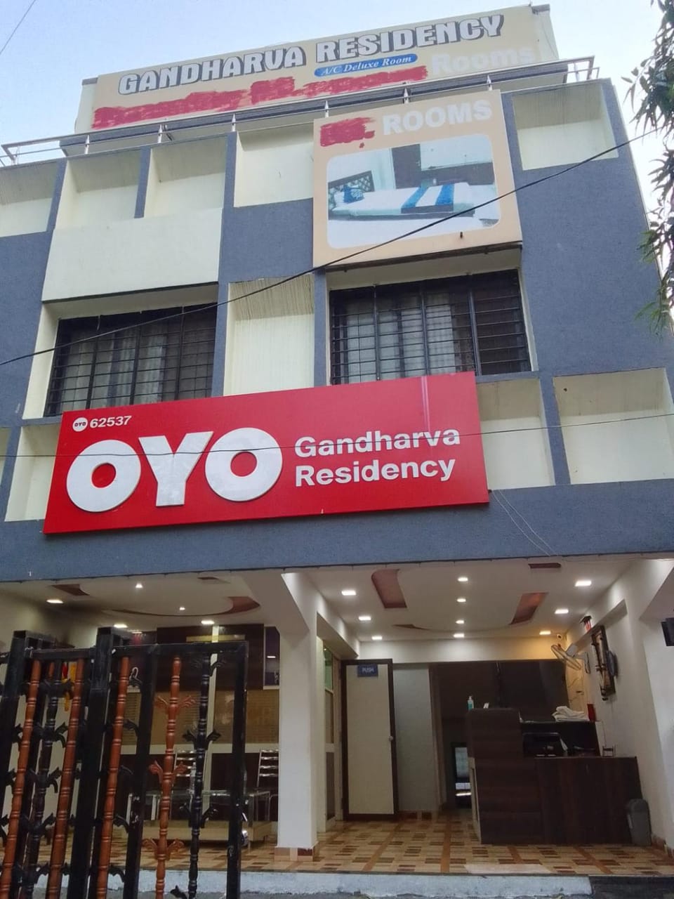 Gandharva Residency Koregaon Park Nature lodge in Pune