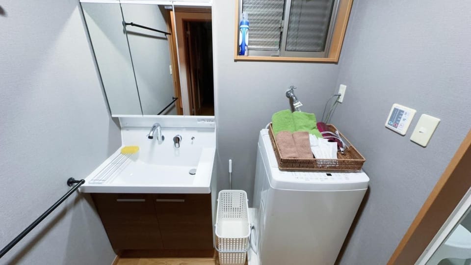 73宿 大正駅前 Apartment in Osaka