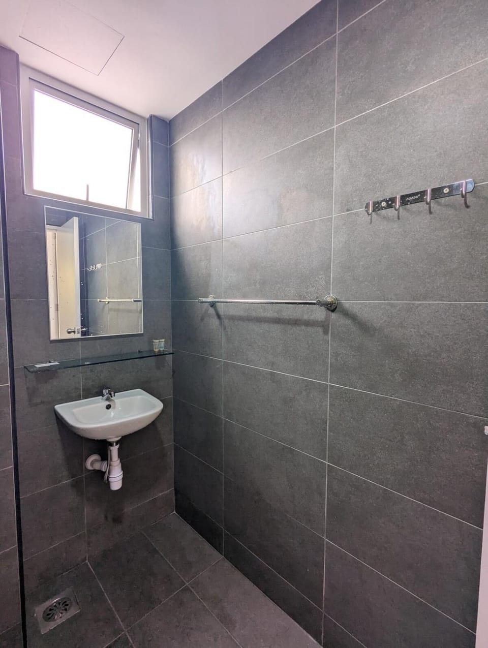 Shines GuestHouse 1Br Hi-Privacy Condo Apartment in Johor