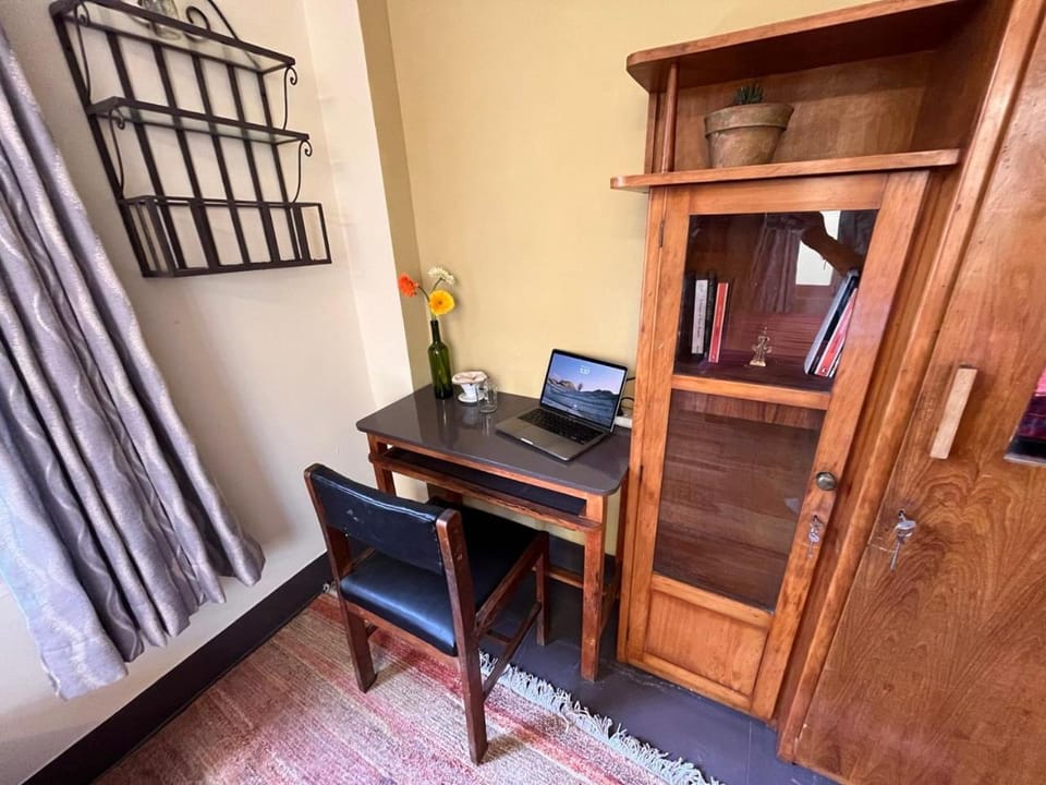 Library, wardrobe