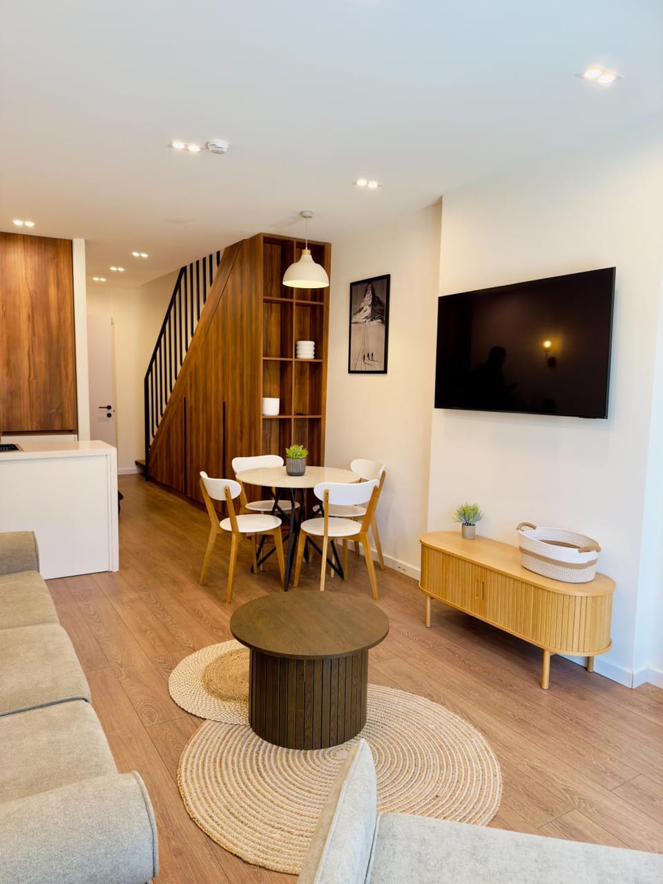 Communal lounge/ TV room