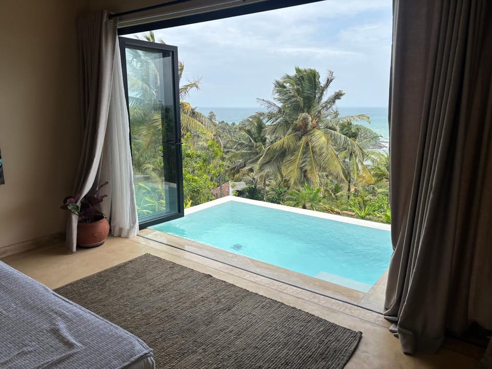 Bed, Day, View (from property/room), Balcony/Terrace, Sea view