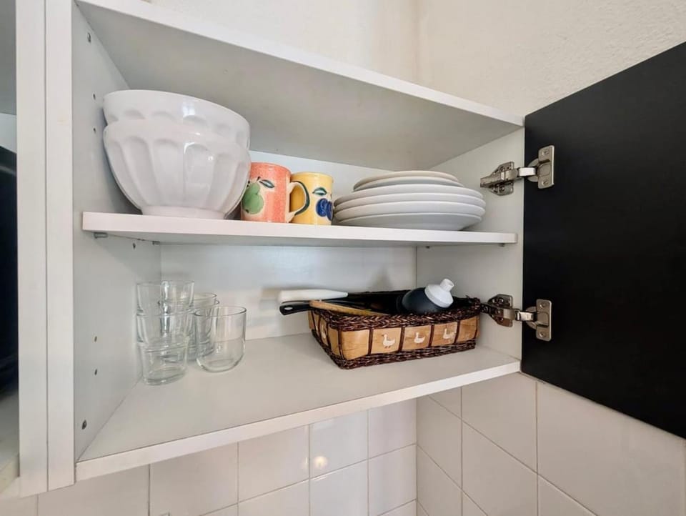 Modern Studio - Free Parking, Near Train Station & Downtown Apartment in Grenoble