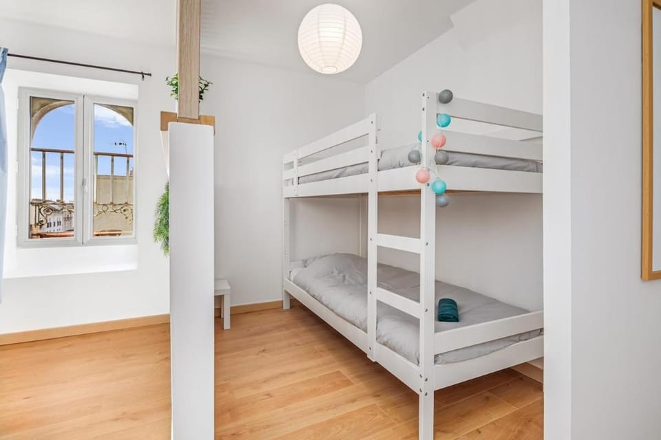 Charming T4 - Cosy Air Conditioning Apartment in Béziers