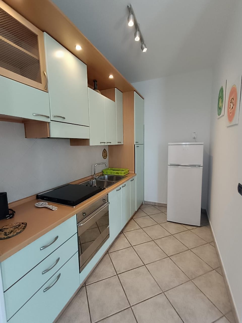 Kitchen or kitchenette, oven, stove