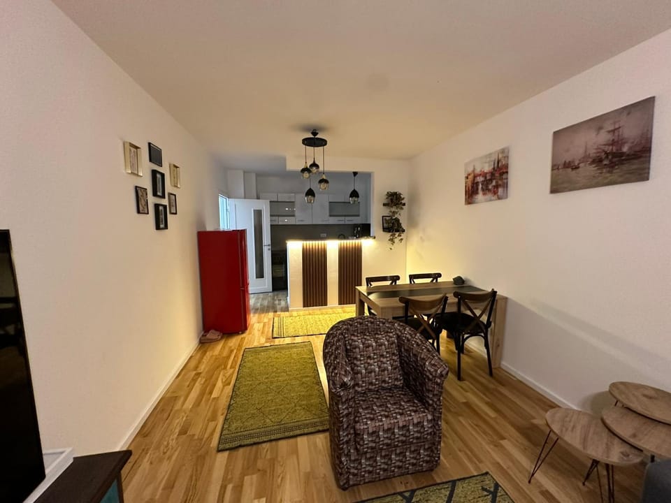 7 floor Apartment Apartment in Serbia
