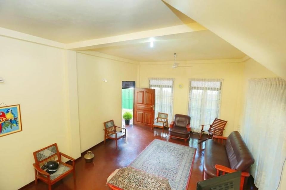 The One Apartment Vacation rental in Galle