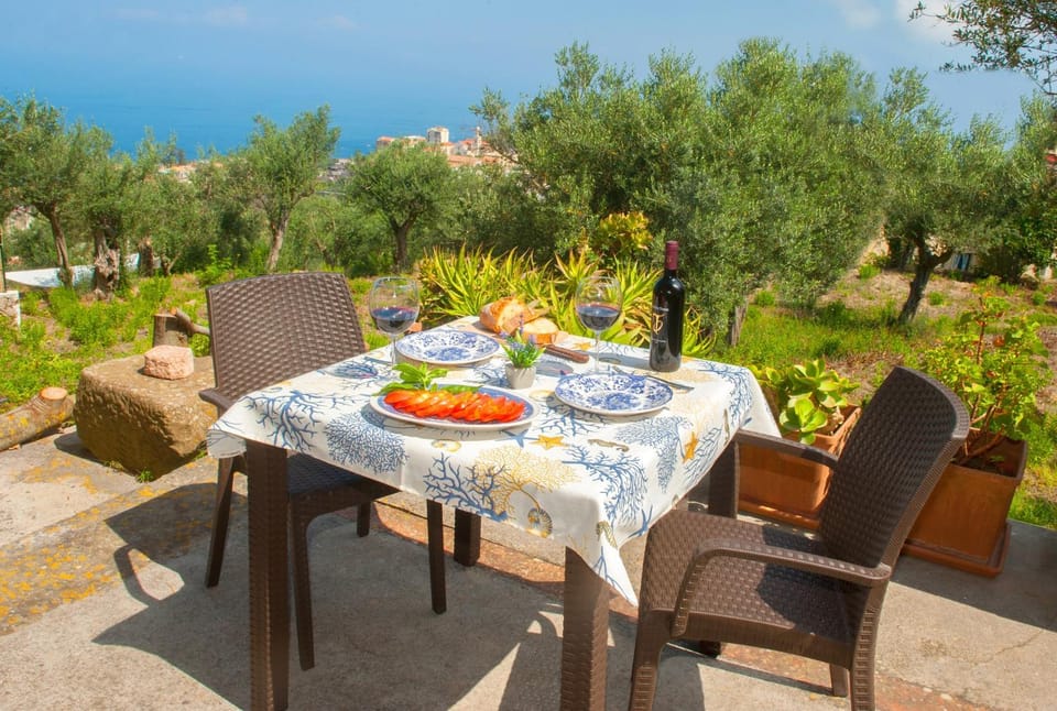 Garden, Garden, City view, Garden view, Garden view, Mountain view, Sea view, Inner courtyard view