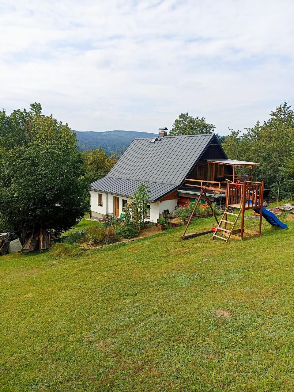 Chalupa Emma Chalet in Lower Silesian Voivodeship