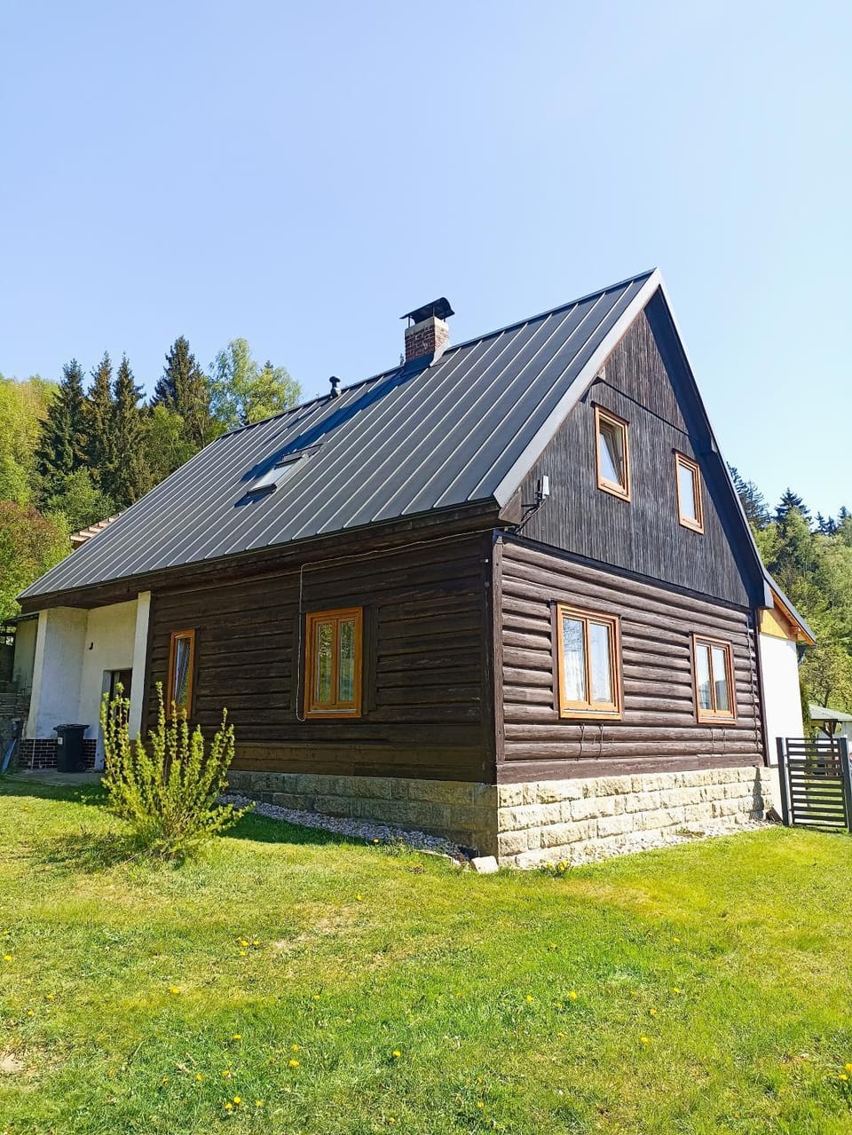 Chalupa Emma Chalet in Lower Silesian Voivodeship