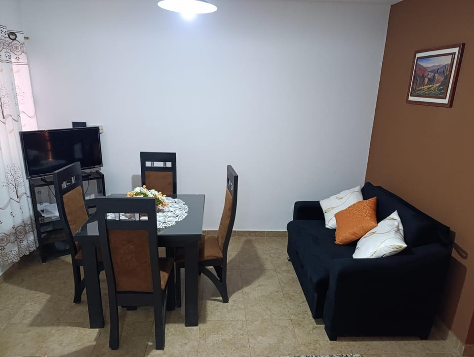 Living room, Dining area
