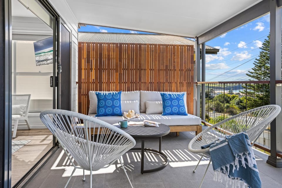 Beachside Retreat Pool & Sauna House in Kiama