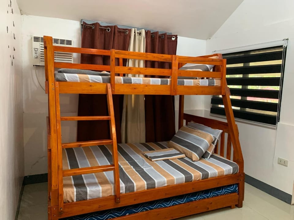 Bed, Bedroom, bunk bed