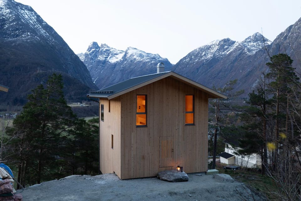 Property building, Natural landscape, Mountain view