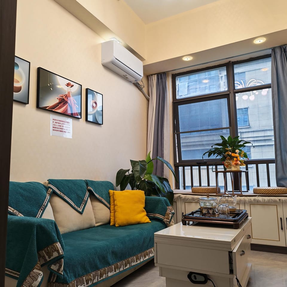 TV and multimedia, Living room, air conditioner