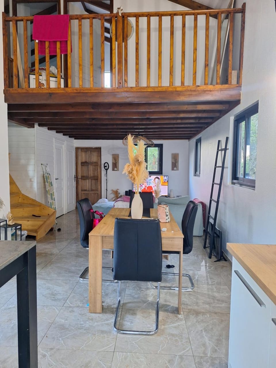 Au petit chalet de Dom Chalet in Le Gosier