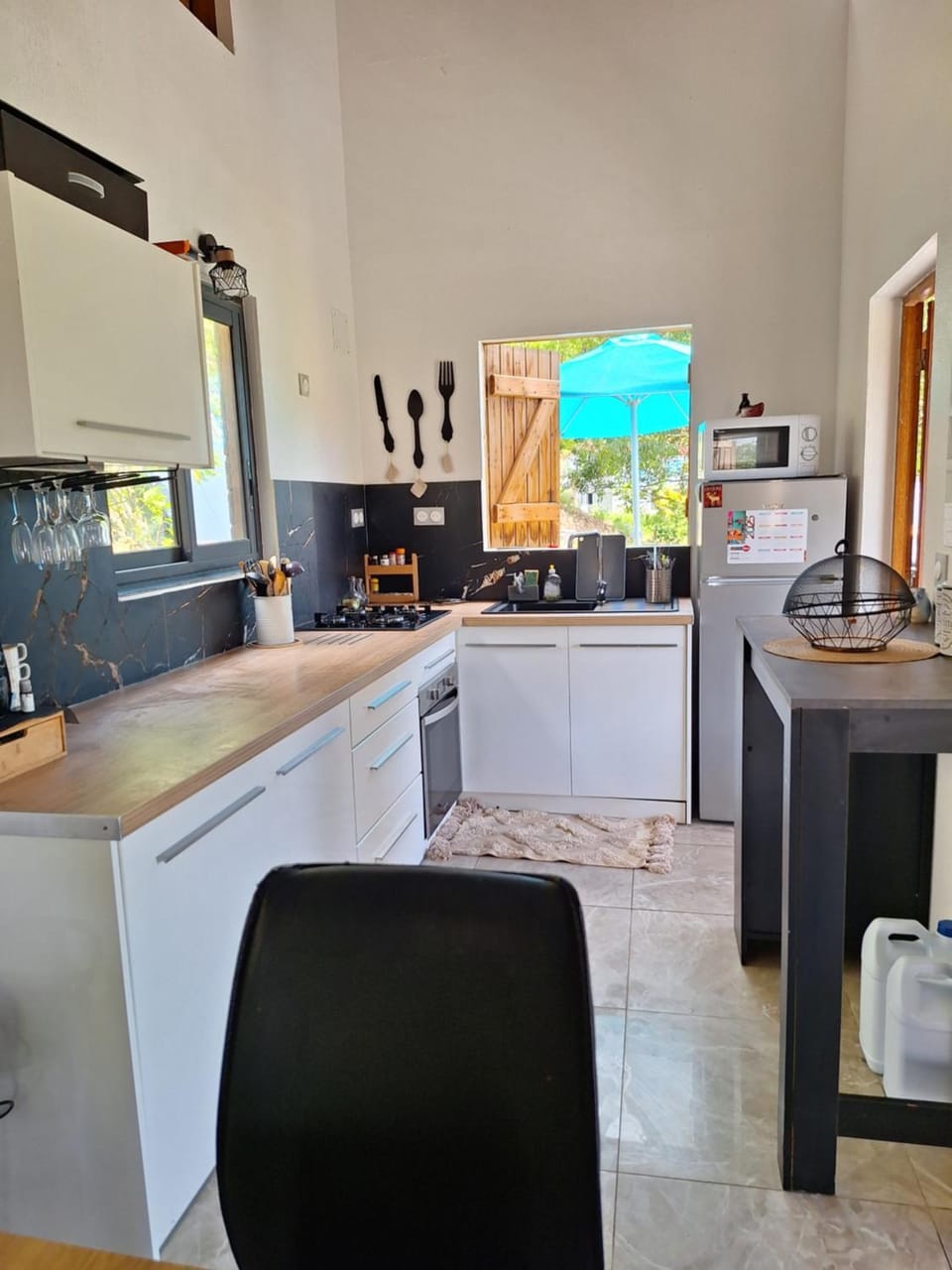 Au petit chalet de Dom Chalet in Le Gosier