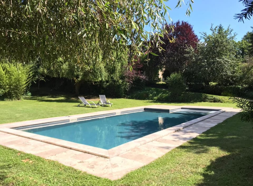 Spring, Day, Garden, Garden view, Pool view, Swimming pool, Swimming pool, sunbed