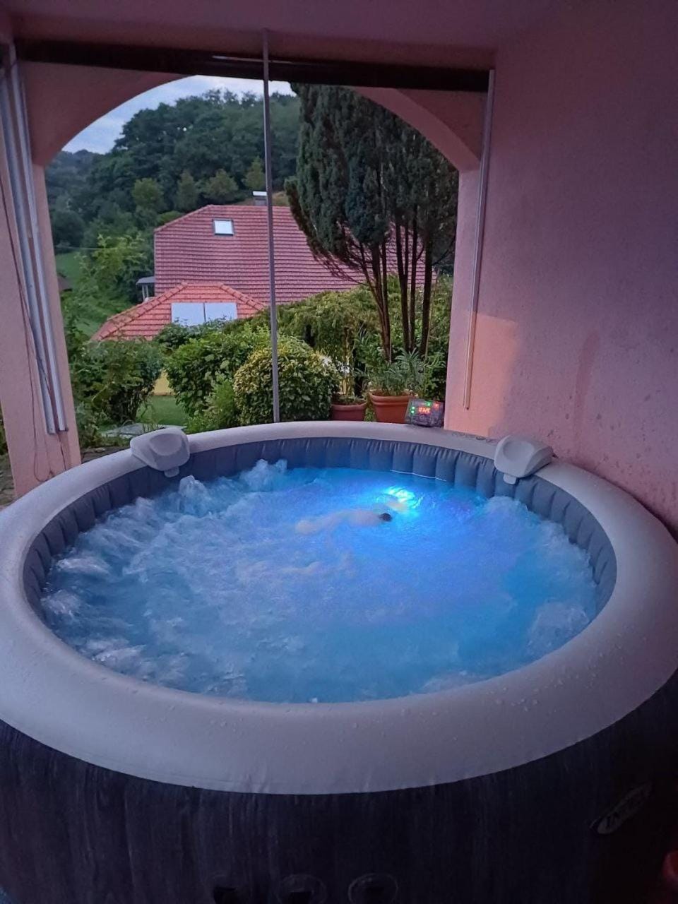 Natural landscape, Hot Tub