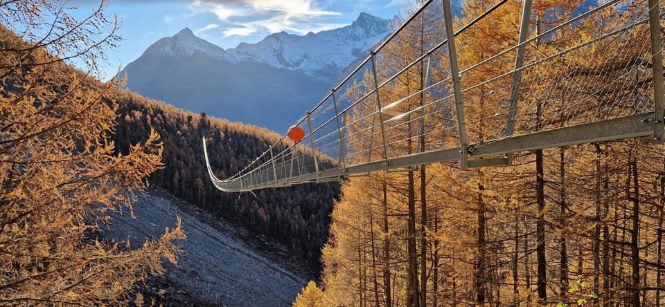 Nearby landmark, Day, Natural landscape, Mountain view