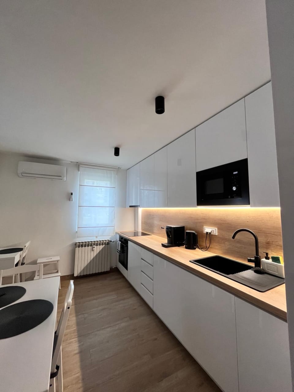 Kitchen or kitchenette, stove