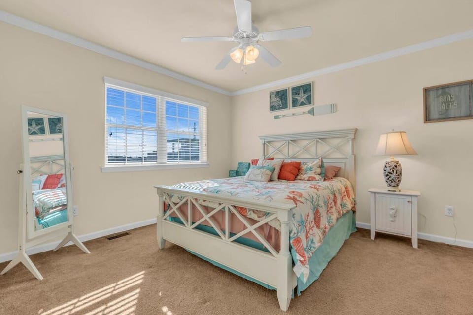 Rooftop Townhouse with 360 Views and Free Parking House in Seaside Heights