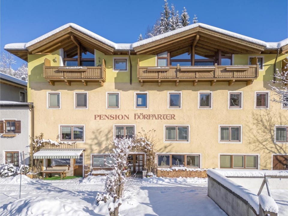 Property building, Winter
