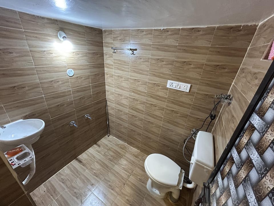 Toilet, Bathroom