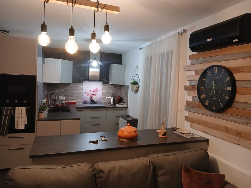 Maison 3 chambres avec piscine Villa in Île-de-France